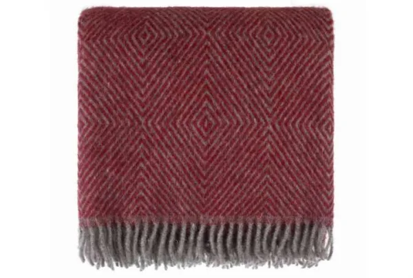 Gotland 100% wool blanket, red