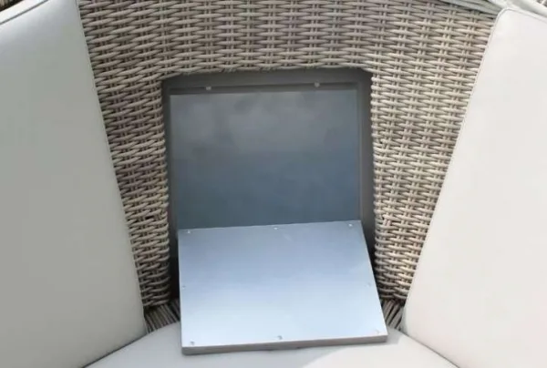 Luxor sunseeker with ice box - image 3