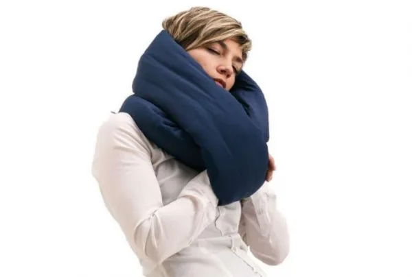 Huzi infinity travel pillow, navy