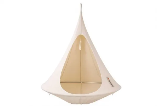 Single hanging cacoon chair in natural white
