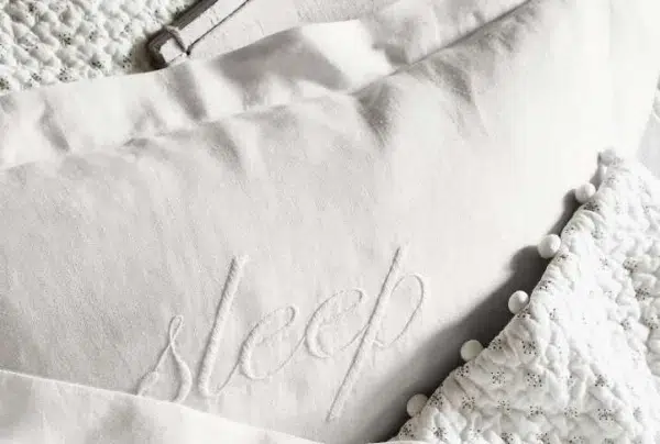 Sleep Cushion Cover - White