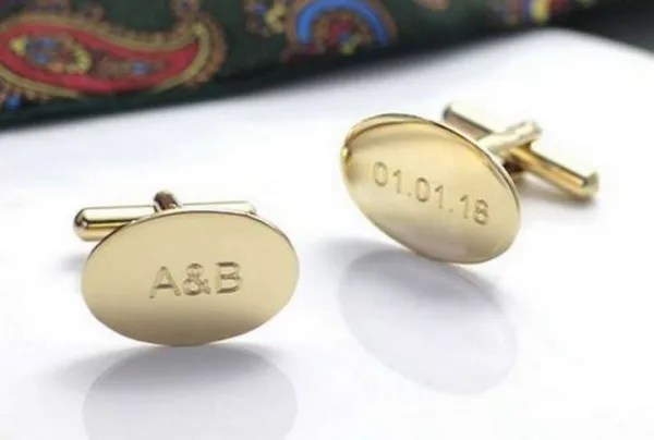 Solid gold oval hinged cufflinks - image 3