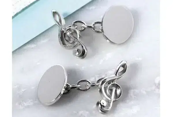 Silver treble clef cufflinks - image 3