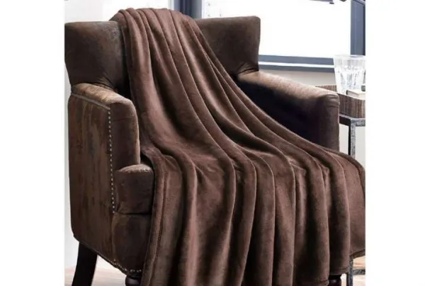 Bedsure flannel fleece throw, brown