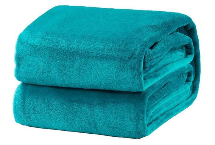 Bedsure flannel fleece throw, teal Bedsure flannel fleece throw, teal - image 2