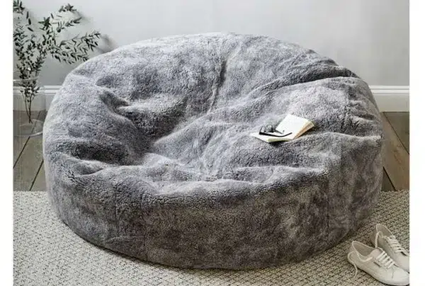 Curl sheepskin beanbag, large