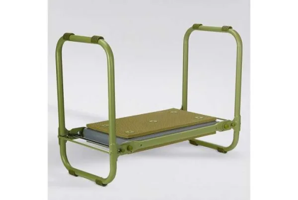 Garden kneeler and seat in one