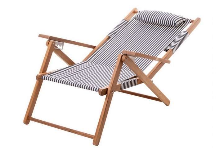 Navy stripe reclining deck chair Navy stripe reclining deck chair