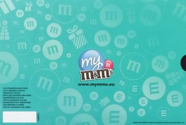 Personalised smile gift box of m&ms, 400g - image 3
