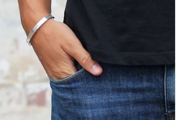 Men's chunky beaten silver bracelet - image 3