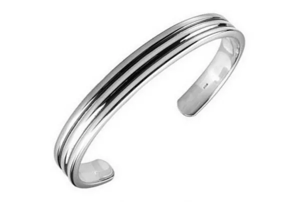 Mens ribbed silver bracelet