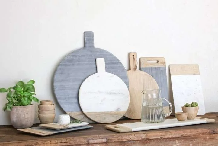 Bwari marble & mango wood platter, grey, small Bwari marble & mango wood platter, grey, small - image 2