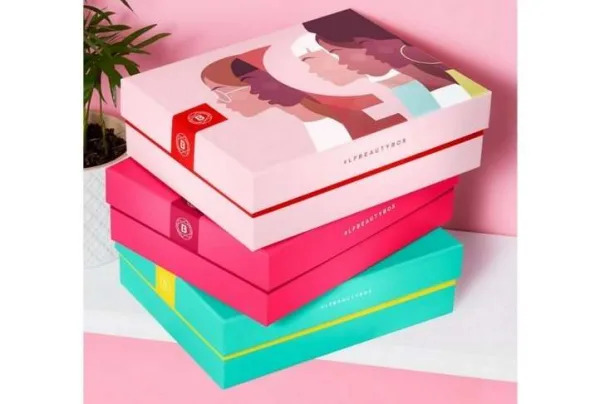 Lookfanstic beauty box subscription, 6 month