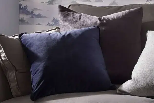 Luxe scatter cushion, navy blue - image 3