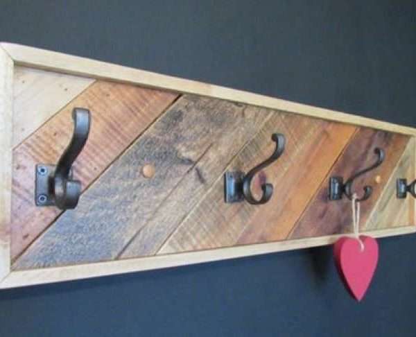 Rustic Pallet Coat Rack & Hooks