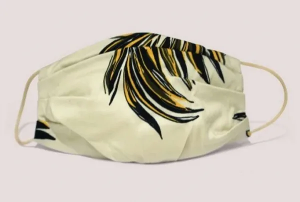 Double layer face mask, light yellow