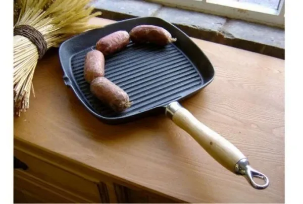 Cast iron square grill pan