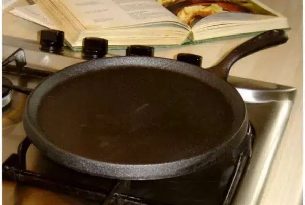 Cast iron flat griddle chapati, pancake pan