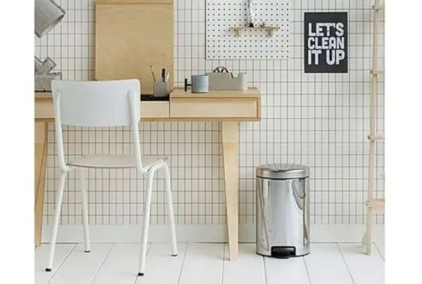 Brabantia newicon 12 litre steel pedal bin