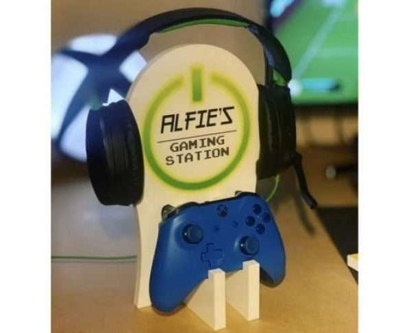 74464-personalised-gaming-station-green-button-1622020676.jpg
