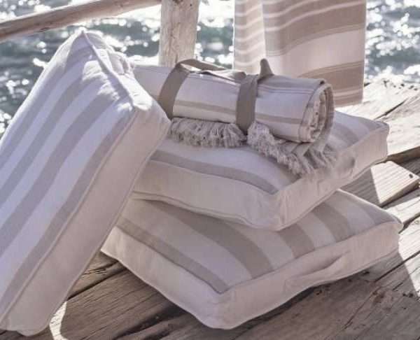 Alternative view of Outdoor Summer Scatter Cushion Pad