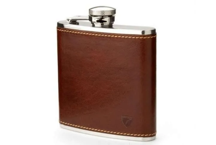 Classic 5oz leather hip flask, smooth cognac Classic 5oz leather hip flask, smooth cognac