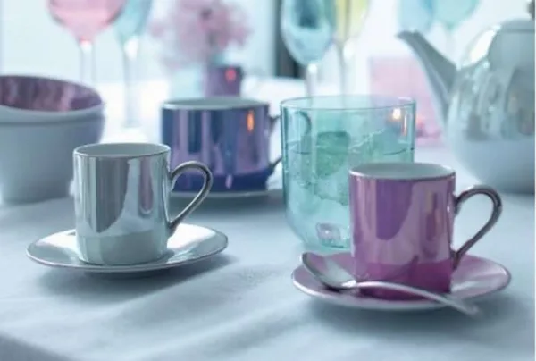 Polka teacup & saucer set x 4