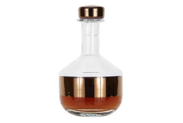 Tank whisky decanter with copper stripe