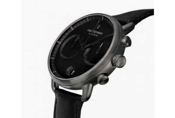 Pioneer black dial, 32mm gun metal watch