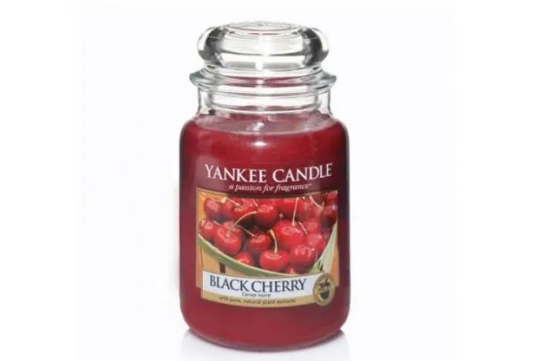 Large yankee candle jar, black cherry