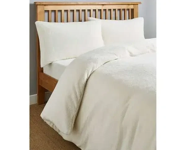 Alternative view of Supersoft Cuddle Fleece Duvet Set, Cream