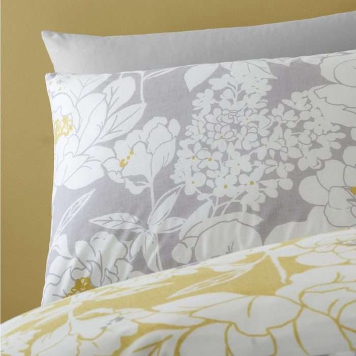 Saskia floral reversible duvet set by catherine lansfield