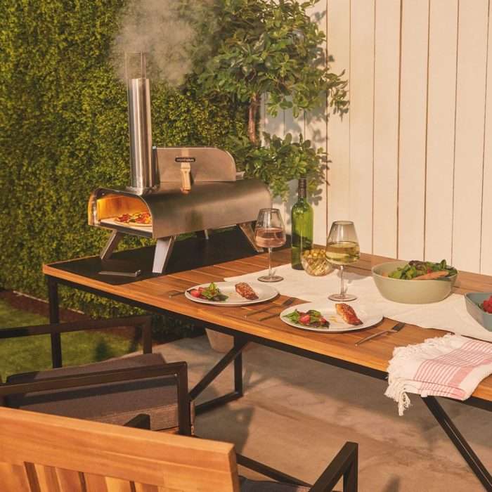 Vonhaus tabletop pizza oven - pizza ready in 15 minutes