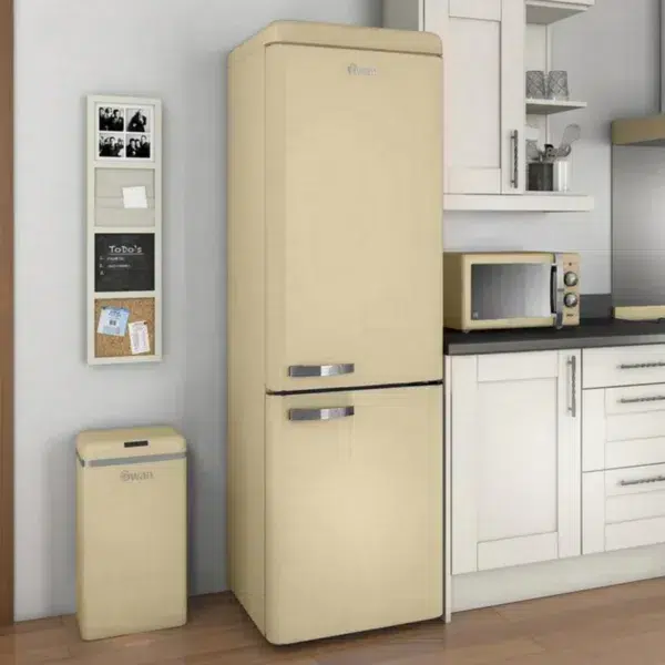 Swan frost free fridge freezer, cream