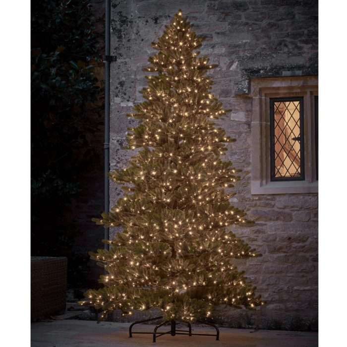 Indoor outdoor fabulous pre-lit pine tree, 7ft