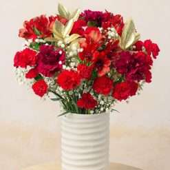 Christmas Wishes Carnation Bouquet By Post