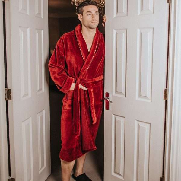 Rich men's dressing gown - earl claret