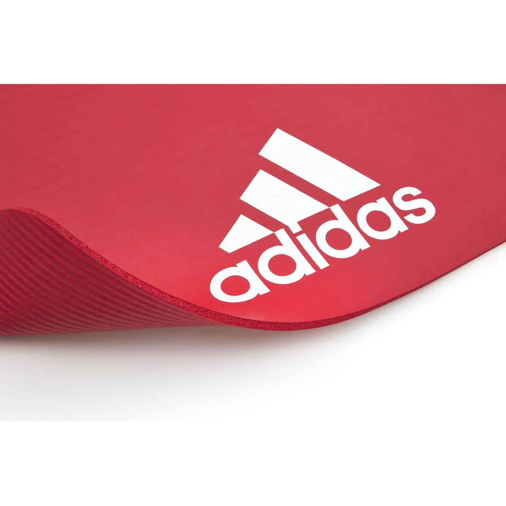 Adidas universal 7mm fitness mat, red Adidas universal 7mm fitness mat, red
