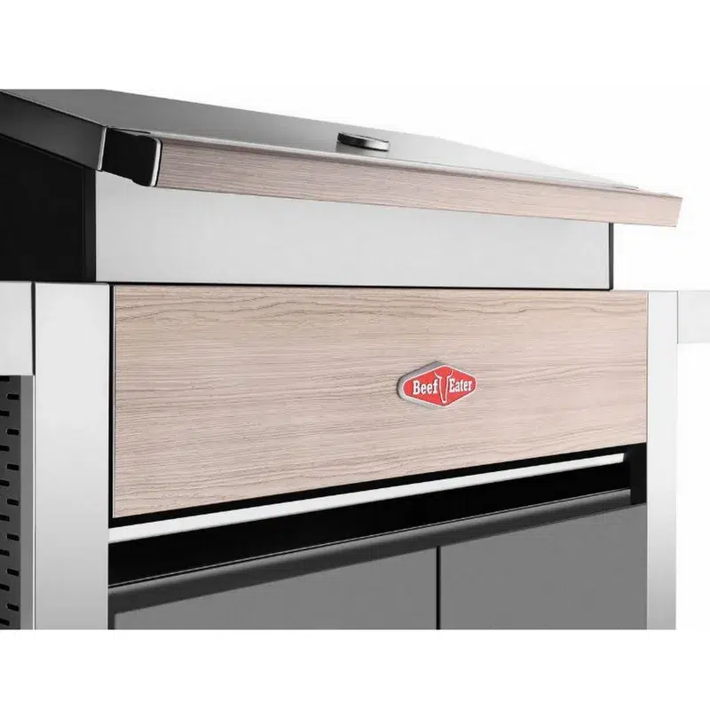 Beefeater large 5-burner barbeque Beefeater large 5-burner barbeque