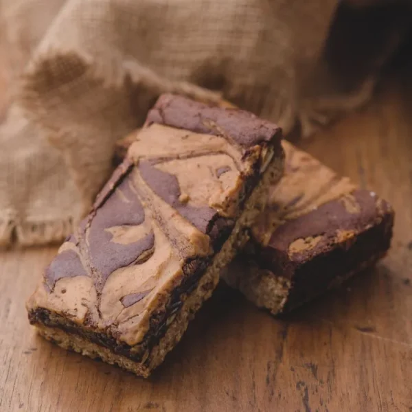 Three Giant Peanut Butter Brownie Flapjacks By Post, 700g