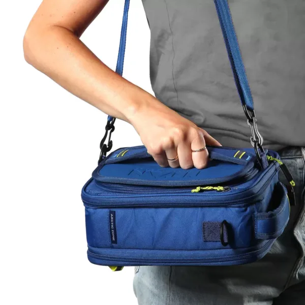 Titan expandable travel lunchbox with ice walls in blue