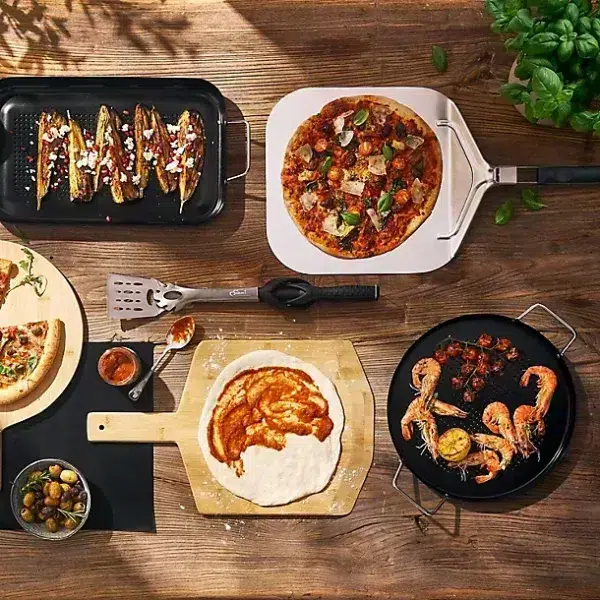 Lakeland round bbq pan