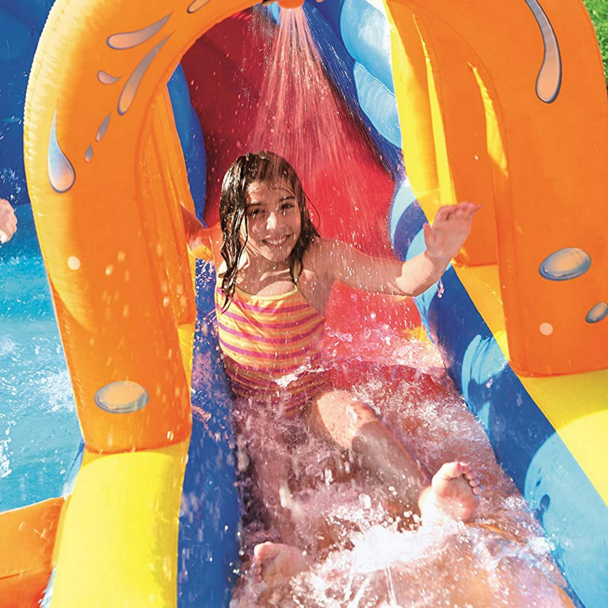 Bestway h2ogo! Hurricane inflatable mega bouncy castle Bestway h2ogo! Hurricane inflatable mega bouncy castle