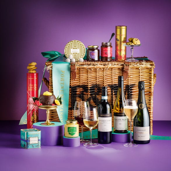 The Fortnum's Classic Christmas Hamper