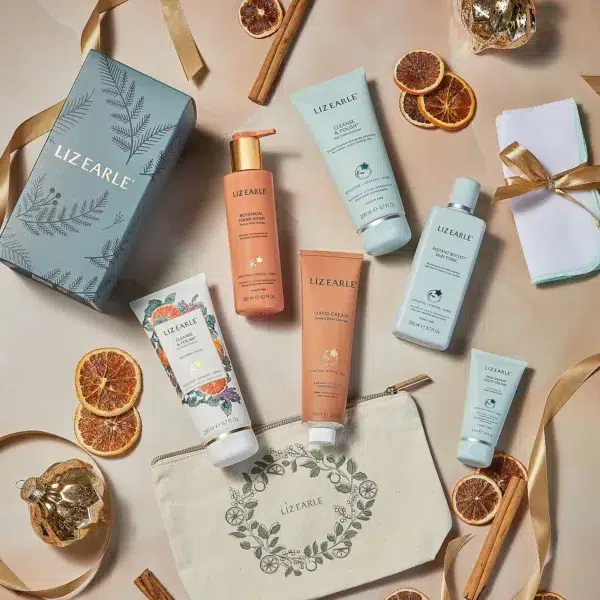 Liz earle - the beauty of botanicals 6 piece gift collection