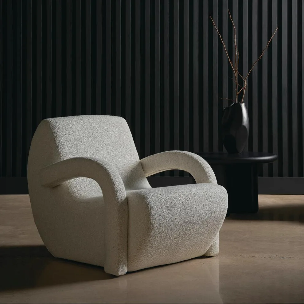 Leo by kelly hoppen
