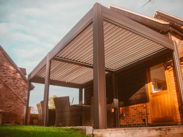 Eclipse 5 x 3. 5m led motorised pergola | free standing