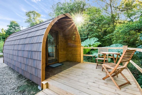 One night glamping break for two