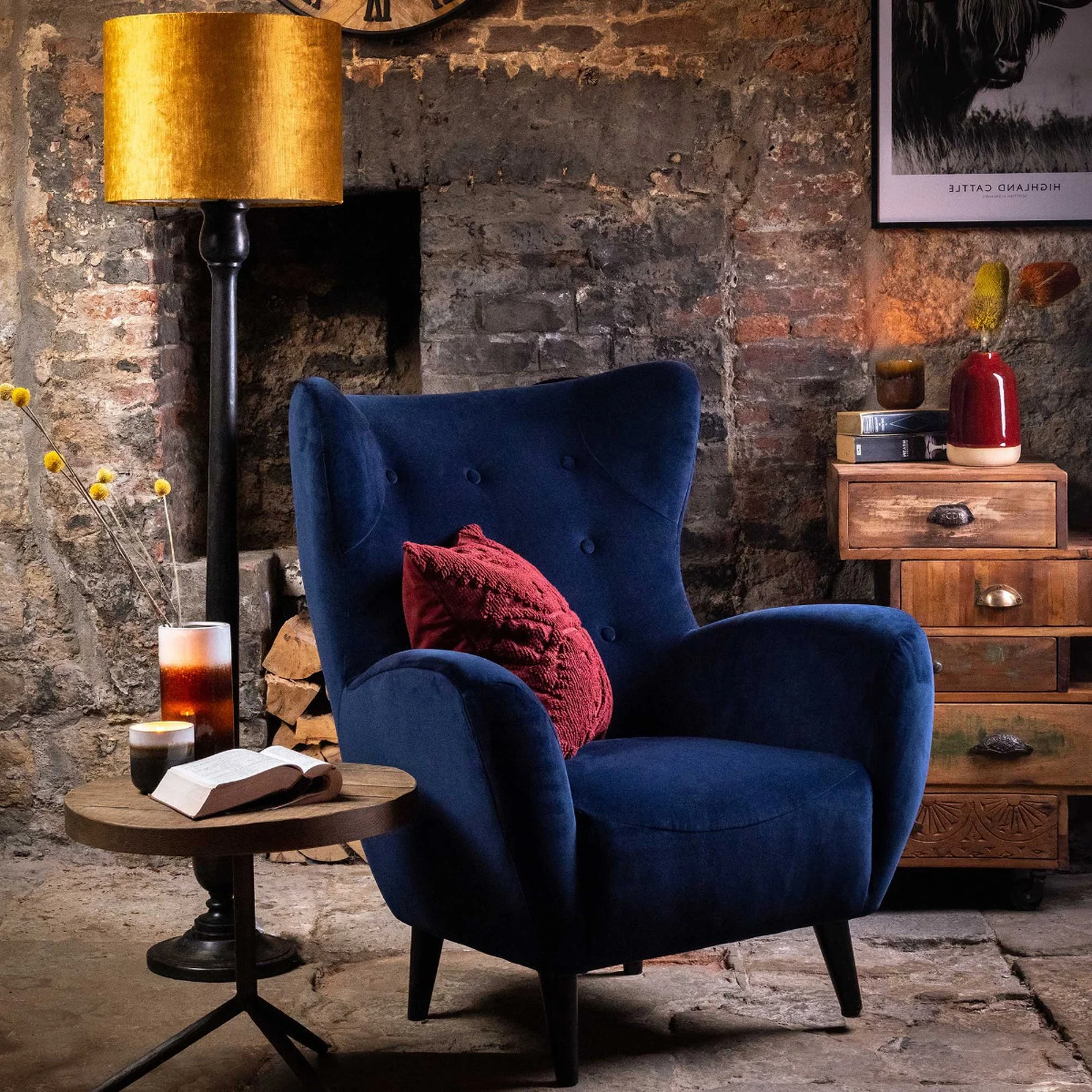 Delon velvet accent chair