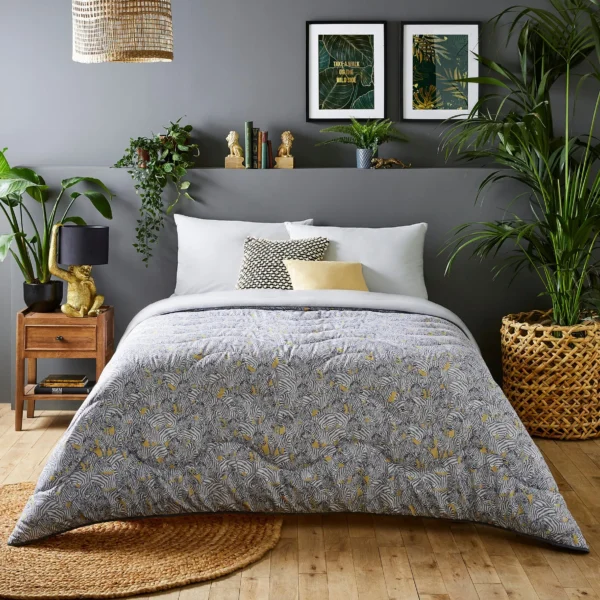 Night Lark® Dazzling Zebras Coverless Duvet